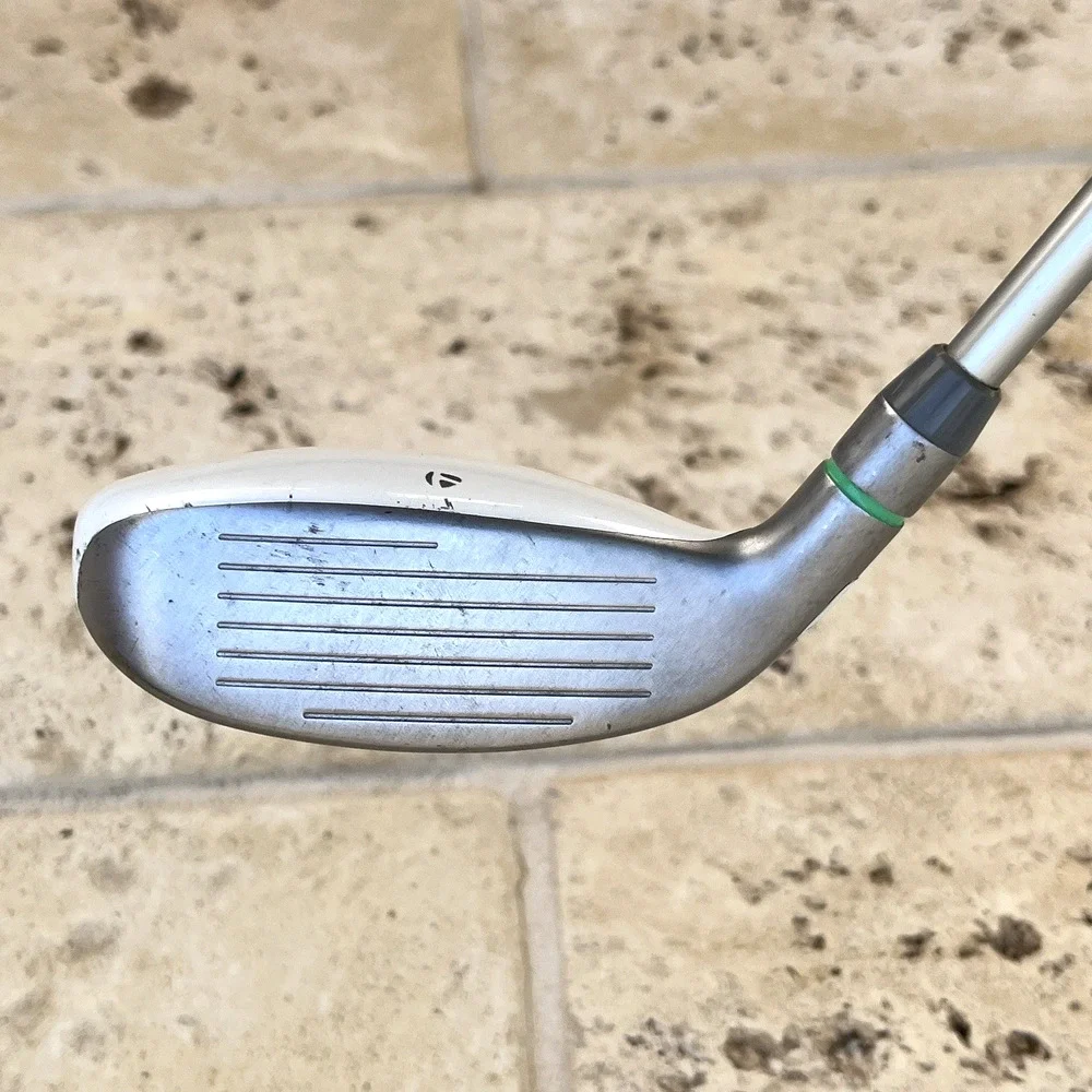 Women's TaylorMade Kalea 4 Hybrid 22º Ladies 45g Graphite RH 39.5" w/ New Grip - Picture 2 of 14